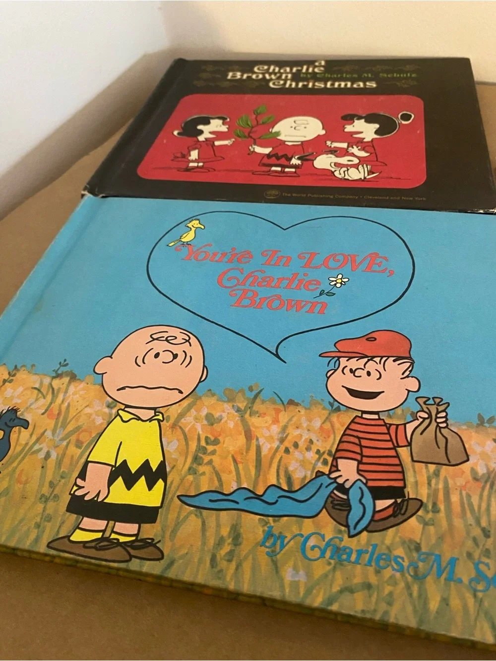 Lot Vintage Charlie Brown Books - Christmas (First Edition 1965) Your in love